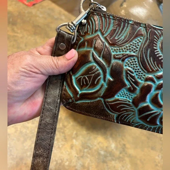 Patricia Nash Floral Tooled Leather Wristlet - Picture 6 of 13